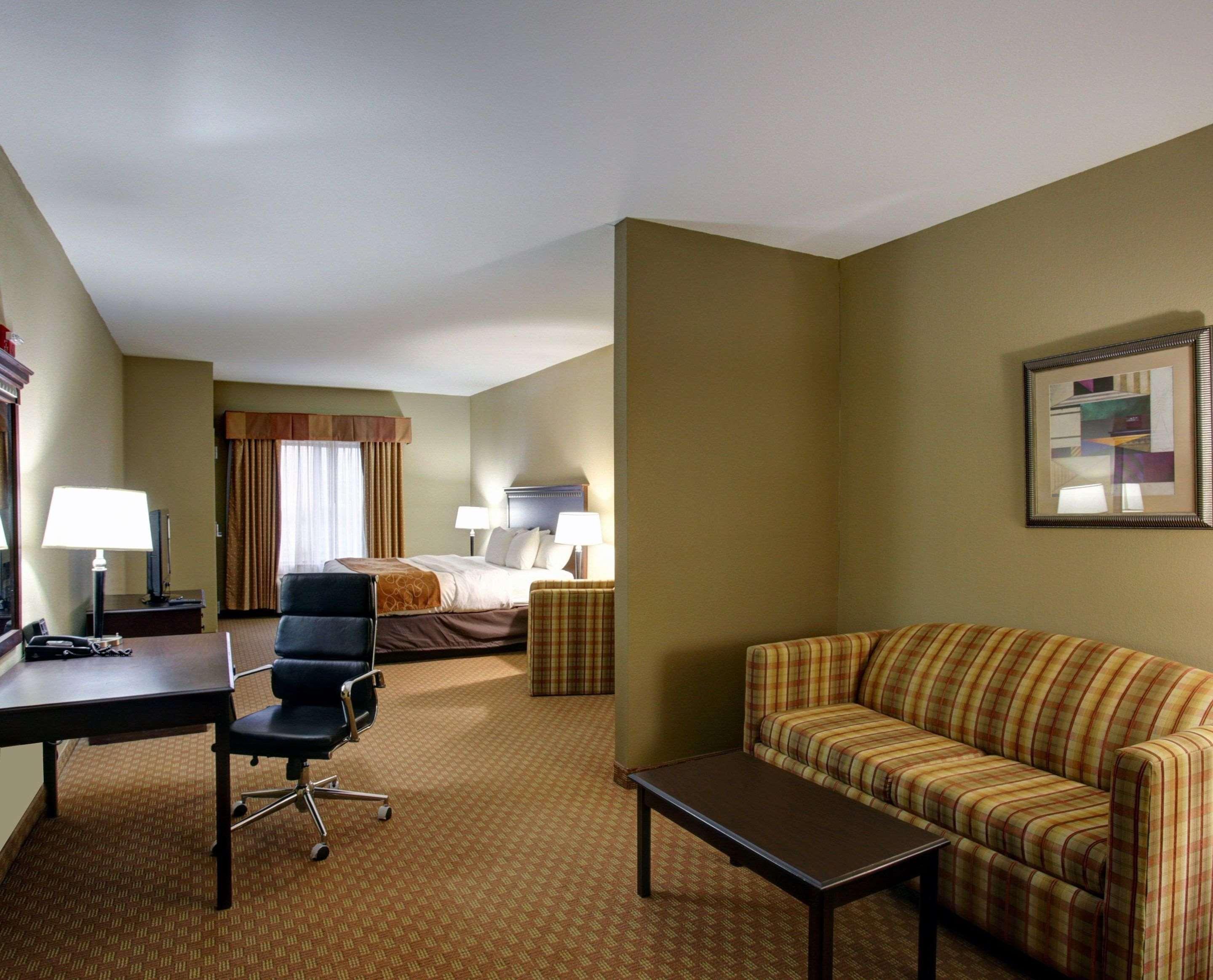Comfort Suites Copperas Cove Exterior photo