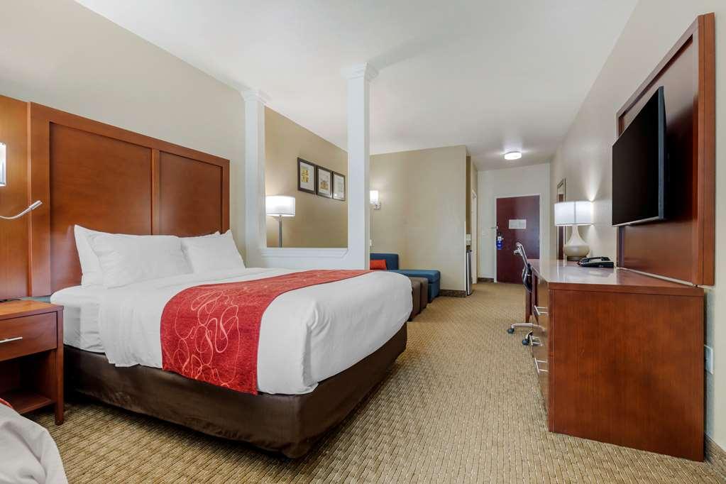 Comfort Suites Copperas Cove Room photo